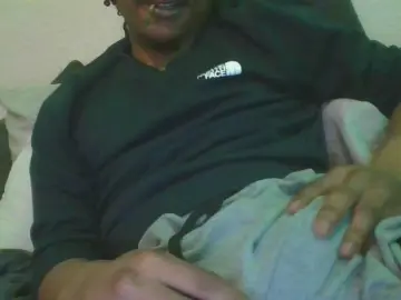 Cam4 Live Porn of BDillon12