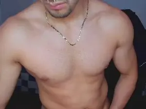 Cam4 Sex Cam of Tommy_bred