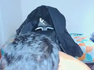 Cam4 Private Sex Chat of Tommy_bred
