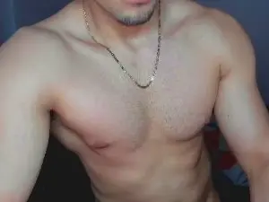 Cam4 Best Webcam of Tommy_bred