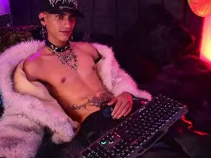 Cam4 Best Webcam of DemonKushx