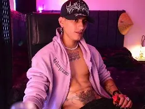 Cam4 Sex Cam of DemonKushx
