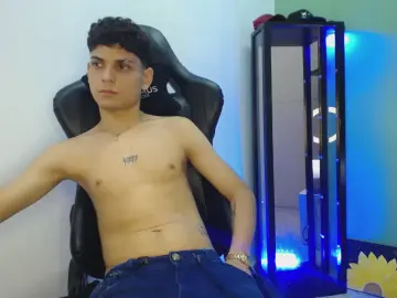 Cam4 Sex Chat of dilan_hott_