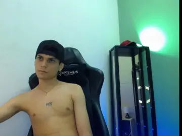 Cam4 Free Porn Cam of dilan_hott_