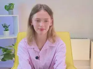 Cam4 Watch Live Sex Cams of CodiBoutilier