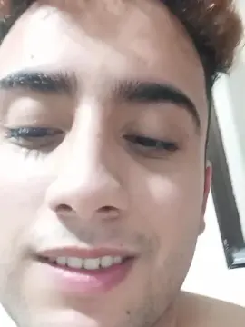 Cam4 Live Porn of brianv07