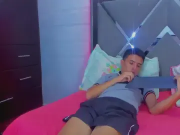 Cam4 Best live sex cam show of hotboyxx_