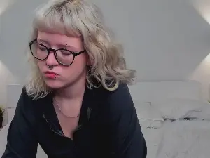 Cam4 Nude Webcam of ConsuelaLotshaw