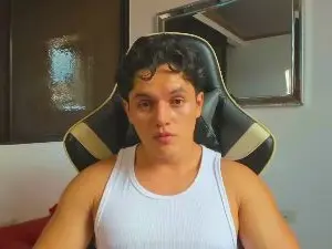 Cam4 Watch Live Sex Cams of Julian_wallace