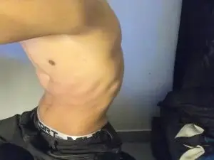 Cam4 Nude Webcam of alenders02