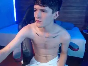 Cam4 Live Sex of trevor_mob