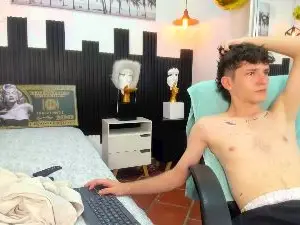 Cam4 Live Sex of trevor_mob