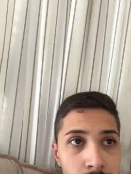 Cam4 Free Live Porn of HenriqueXz244