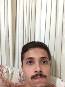 Cam4 Adult Video Chat of HenriqueXz244