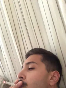 Cam4 Sex Cam of HenriqueXz244