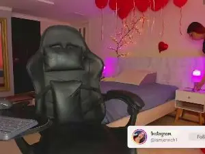 Cam4 Nude Webcam of charolbruce_1