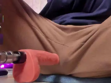 Cam4 Live Sex of TheoHart