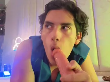 Cam4 Sex Chat of TheoHart