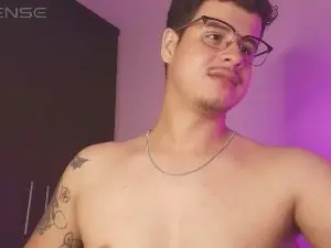 Cam4 Sex Cam of matt_reinold1