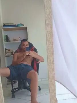 Cam4 Live Sex of MlkPutoES23
