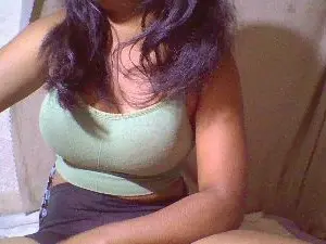 Cam4 Watch Live Sex Cams of nadiah01