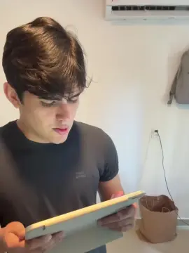 Cam4 Free Live Porn of MlkGato01