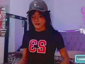 Cam4 Sex Cam of moonlyvelvet