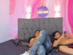 Cam4 Adult Webcam of Julian_and_Axel