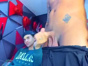 Cam4 Sex Chat of Julian_and_Axel