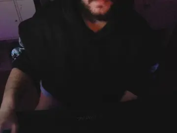 Cam4 Live Porn of Axelbladeee