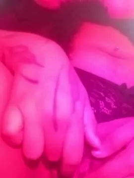Cam4 Sex Cam of Meowzitaz
