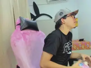 Cam4 Free Porn Cam of Bad_bunnyy_