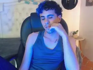 Cam4 Free Porn Cam of noah_bluex