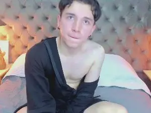Cam4 Live Sex of hollannd_
