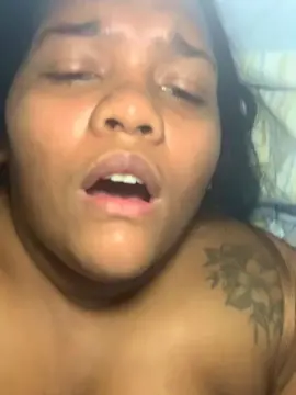 Cam4 Live Sex Cam of luandraxxx