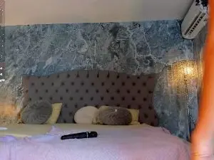 Cam4 Watch Live Sex Cams of Aprillbrunette