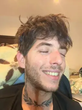 Cam4 Free Live Porn of Wiidoboy22cm