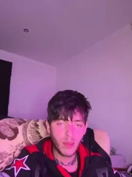 Cam4 Live Sex Cam of Wiidoboy22cm