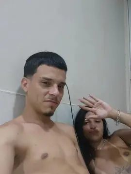 Cam4 Free Porn Cam of CariozaZn