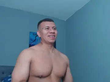 Cam4 Free Live Porn of Lothbrok_strong