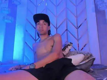 Cam4 Watch Live Sex Cams of Austin_Santos_