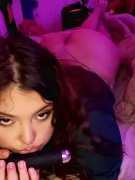 Cam4 Live Porn of KinkyNikyxxx