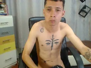 Cam4 Free Porn Cam of LucassSmithh
