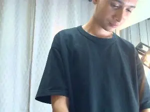 Cam4 Free Live Porn of LucassSmithh