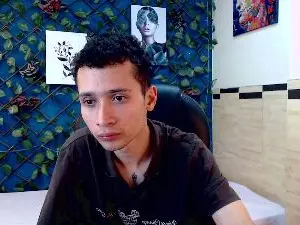 Cam4 Watch Live Sex Cams of LucassSmithh