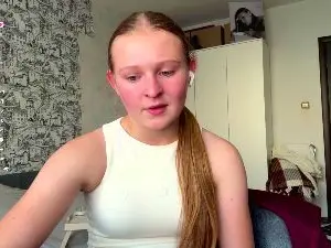 Cam4 Adult Video Chat of LoriaWheatly