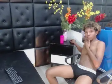 Cam4 Sex Cam of jackMotta01