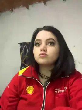 Cam4 Live Sex of chicashell