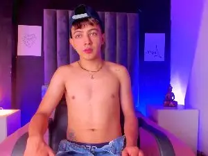Cam4 Private Sex Chat of Lian_Miller_