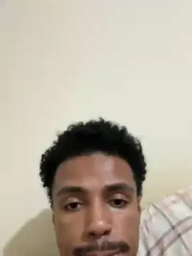 Cam4 Free Live Porn of LorenzoBlack20